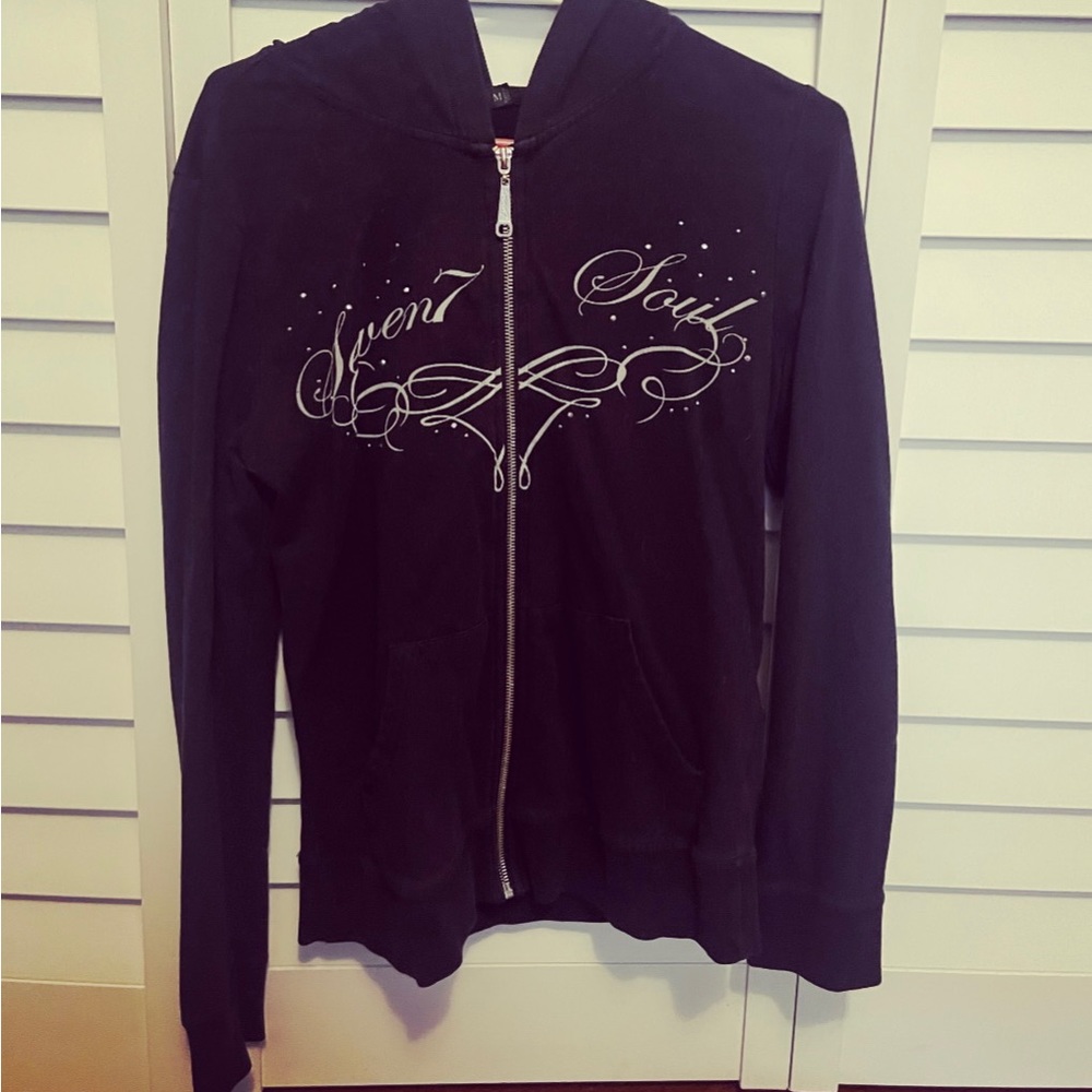 black zip up jacket “Seven7 Soul”